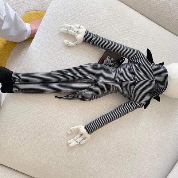 Jack Skellington nightmare before Christmas plush - Picture 2 of 2